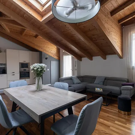 Spazioso Loft In Bicocca Apartment Milan